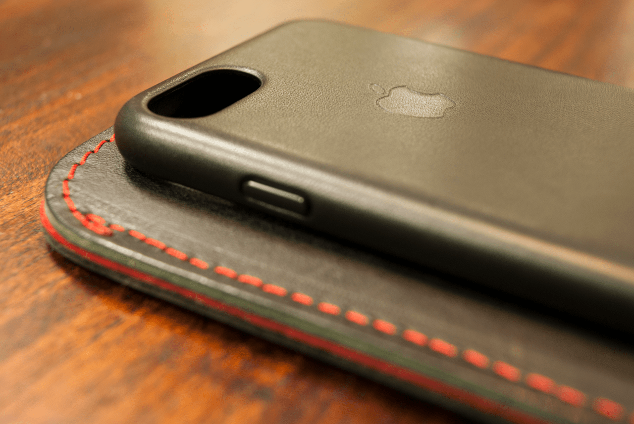 leathercaseblack05d200